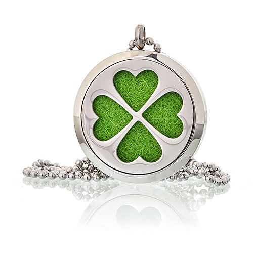 Four Leaf Clover Aromatherapy Necklace ~ 30mm